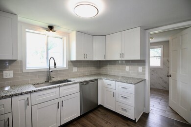 23 Walnut St, Ludlow, MA 01056 - photo 5