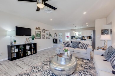 LivingArea4
