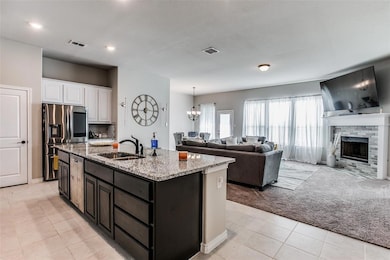 6525 Molly Anita, Burleson, TX 76058 - photo 6