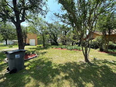 1120 Tennison Rd, Azle, TX 76020 - photo 6