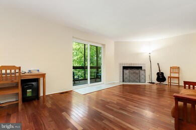 9857 Softwater Way, Columbia, MD 21046 - photo 4