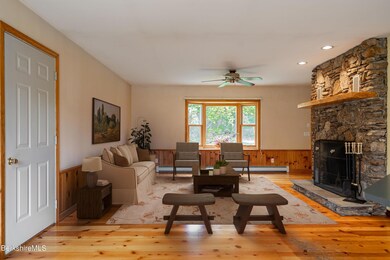 6 Brewer hill living room virtually stag