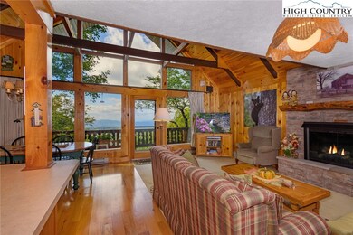 Living/dining room