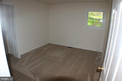 4422 Willow Ln, King George, VA 22485 - photo 5