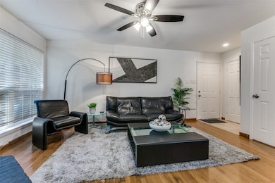 336 Melrose Dr unit 23C, Richardson, TX 75080 - photo 6