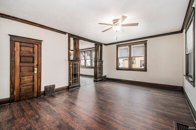 223 N Vine St, Elkhart, IN 46514 - photo 5