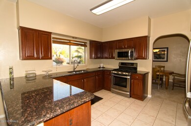 Kitchen 1