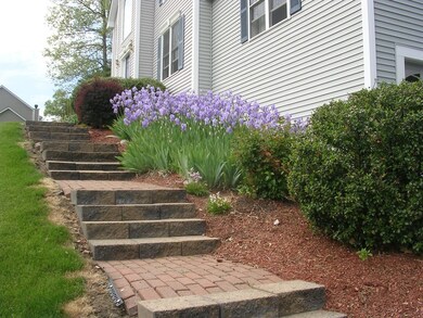 37 Hidden Rd, Dracut, MA 01826 - photo 3