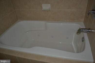 1011 Samantha Ln unit 101, Odenton, MD 21113 - photo 4