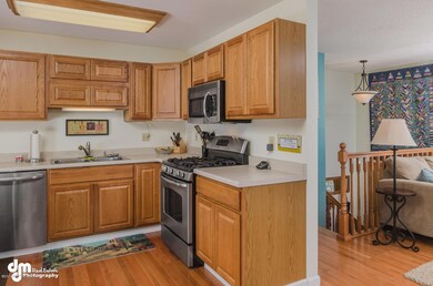 7101 Dawn Drive Anchorage AK-large-007-K