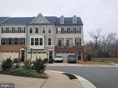 25313 Wakestone Park Terrace, Chantilly, VA 20152 - photo 2