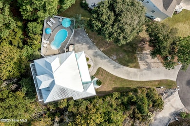 9902 Colonel Hansen Ct, Emerald Isle, NC 28594 - photo 5