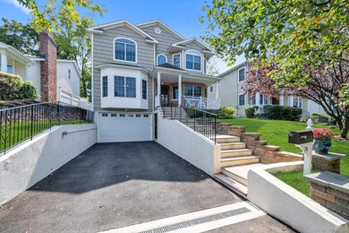 74 Bayview Ave unit A, Port Washington, NY 11050 - photo 2