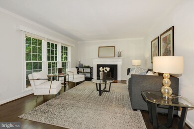 2401 Claremont Dr, Falls Church, VA 22043 - photo 5