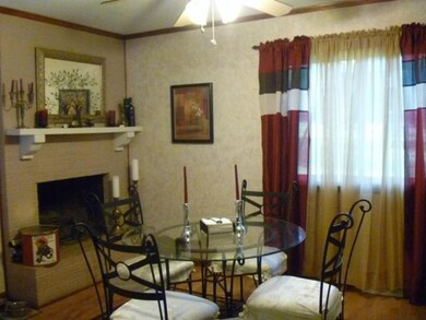 5516 Perry Ln, Shawnee, KS 66203 - photo 7