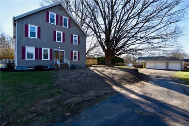 584 Bound Rd, Woonsocket, RI 02895 - photo 3