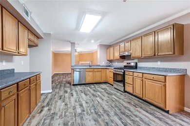 Granite Counter Tops and brand new appliances