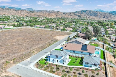 29329 Kemper Ln, Highland, CA 92346 - photo 6