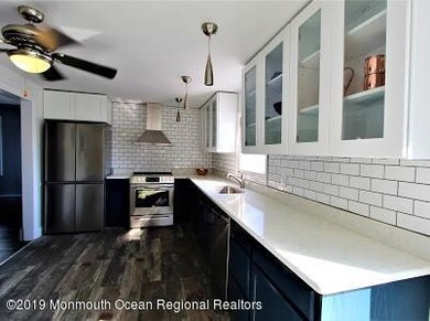 24 Prospect St, Keyport, NJ 07735 - photo 4