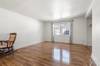 143 Cannongate III, Nashua, NH 03063 - photo 3