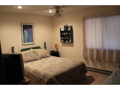 75 Manor Dr unit 75-6, Lincoln, NH 03251 - photo 7