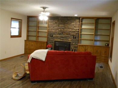 13 Cumbrian Dr, Bella Vista, AR 72714 - photo 6