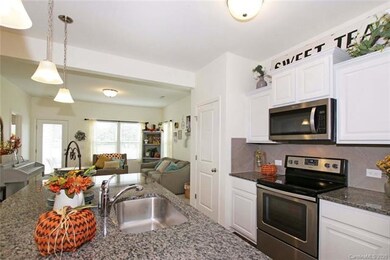 112C Davenport Dr unit 32, Statesville, NC 28677 - photo 5