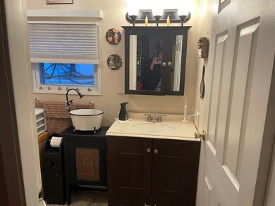 23 Holly Rd, Taunton, MA 02780 - photo 7