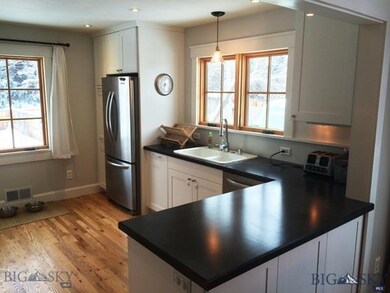 409 W Beall St, Bozeman, MT 59715 - photo 6