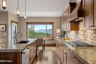 007_1738viewsidecir-7_285