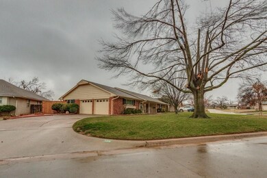 5916 N Harvard Ave, Oklahoma City, OK 73122 - photo 2