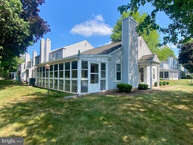 613 Cambridge Ct, Palmyra, PA 17078 - photo 6