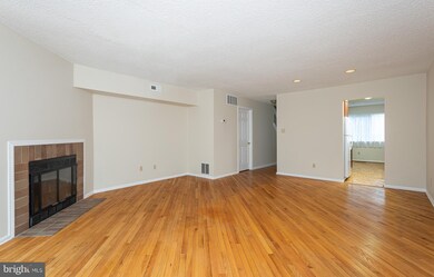 321 Brigade Ct, Chesterbrook, PA 19087 - photo 4