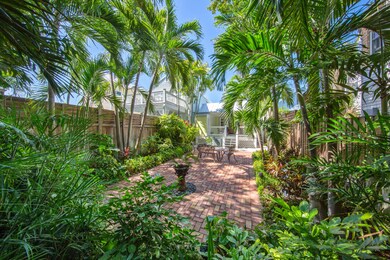 Backyard_623 Elizabeth Street, Key West