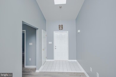 63 Nedmonton Rd, Martinsburg, WV 25404 - photo 4