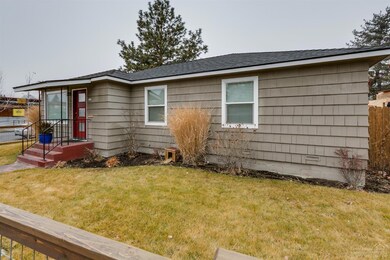 805 NW Columbia St, Bend, OR 97701 - photo 3