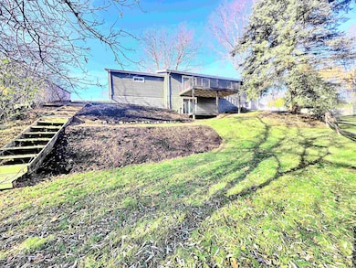 708 Miller Lane Ct, Kaukauna, WI 54130 - photo 2