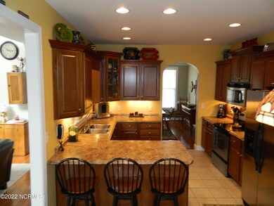 312 Iverleigh Ln, Jacksonville, NC 28540 - photo 5