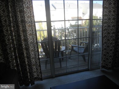 11214 Edson Park Place unit 13, Rockville, MD 20852 - photo 2