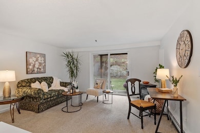 57 Lantern Ln unit 3, Dracut, MA 01826 - photo 5