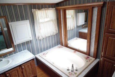 Master bath (1)