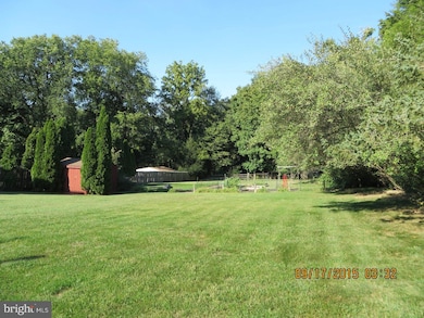 1901 Wayne Dr, West Norriton, PA 19403 - photo 4