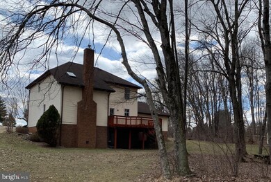 4411 Cherry Tree Ln, Sykesville, MD 21784 - photo 2