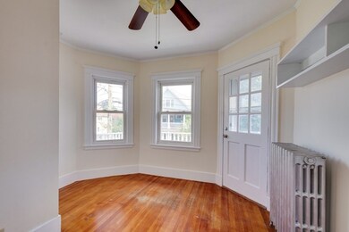 581 South St unit 2, Roslindale, MA 02131 - photo 2