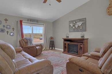 1167 N Red Granite Ln, Pueblo, CO 81007 - photo 3