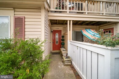 11306 Corinthian Ct, Germantown, MD 20876 - photo 2