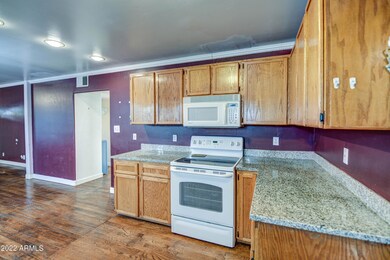 Kitchen 3