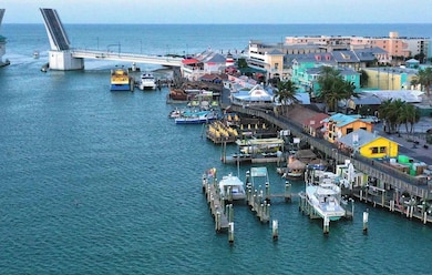 13222 3rd St E, Madeira Beach, FL 33708 - photo 4