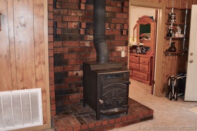 801 E 98th St N, Sperry, OK 74073 - photo 4