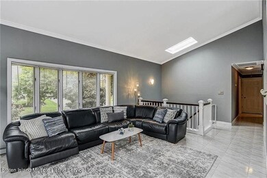 38 Tyndale St, Staten Island, NY 10312 - photo 3